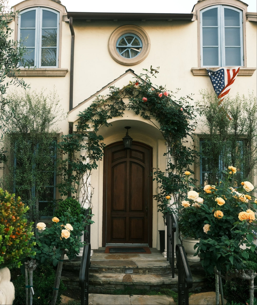 HOW TO: Entryway Styling
