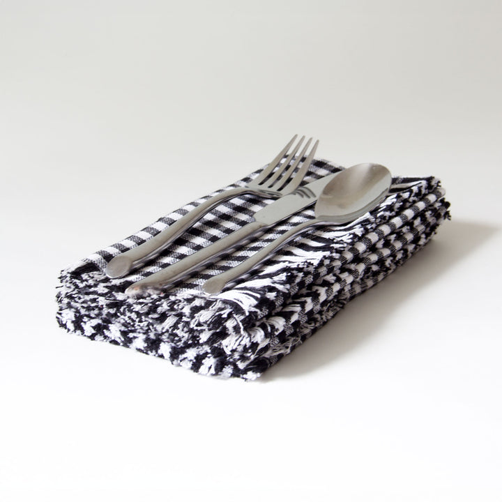 Checkered Fringed Napkins - Black, Set of 4