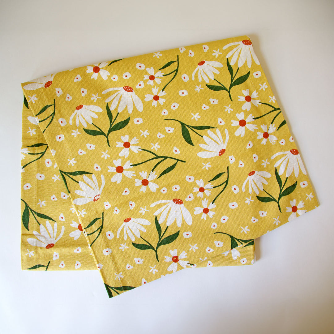 Daisy Table Runner