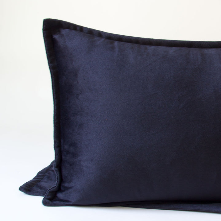 Edged Velvet Pillow Cover - Black