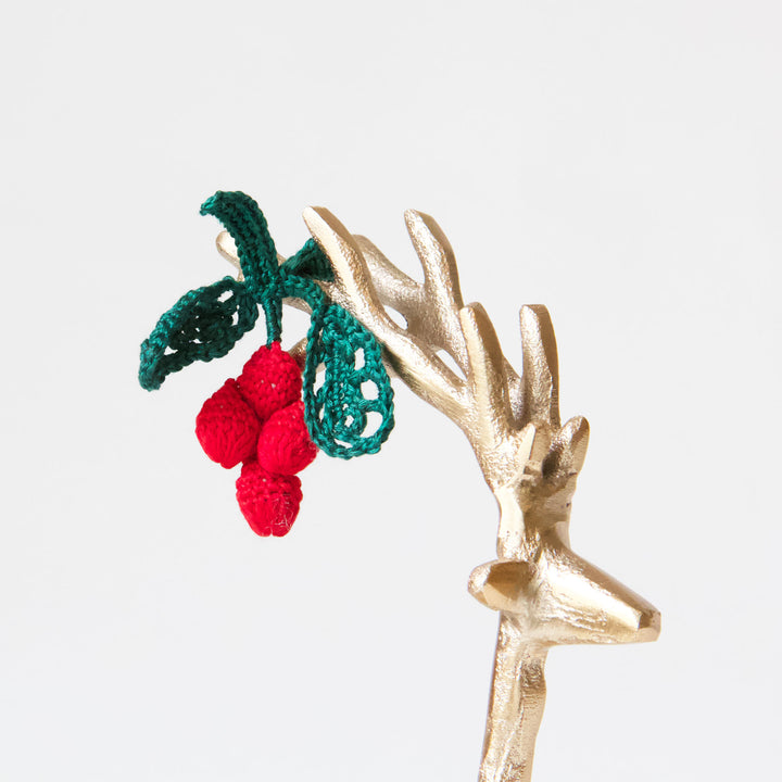 Knitted Mistletoe