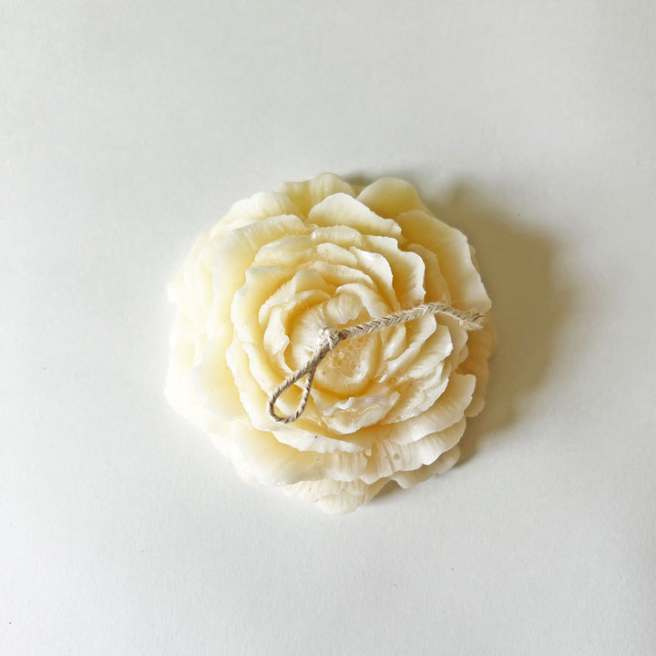 Peony Candle - Ivory