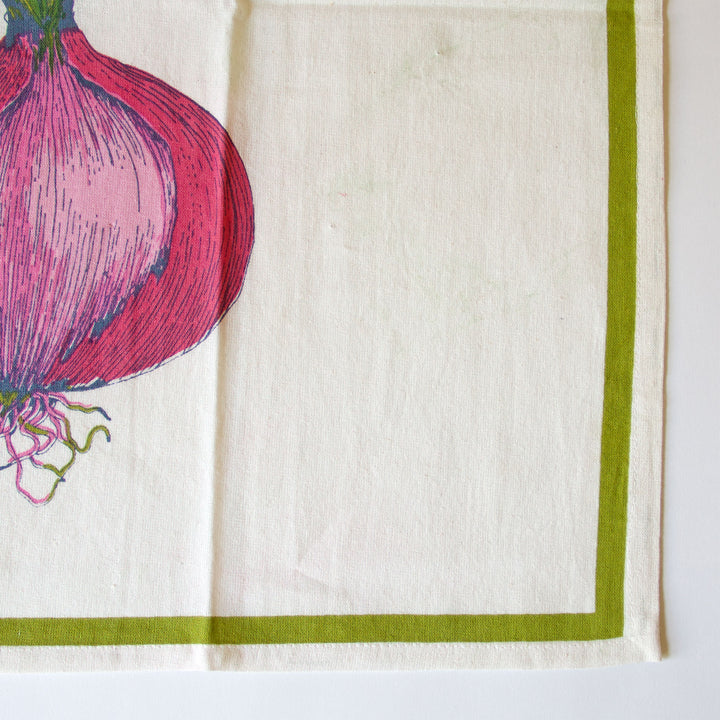 Red Onion Kitchen Towel