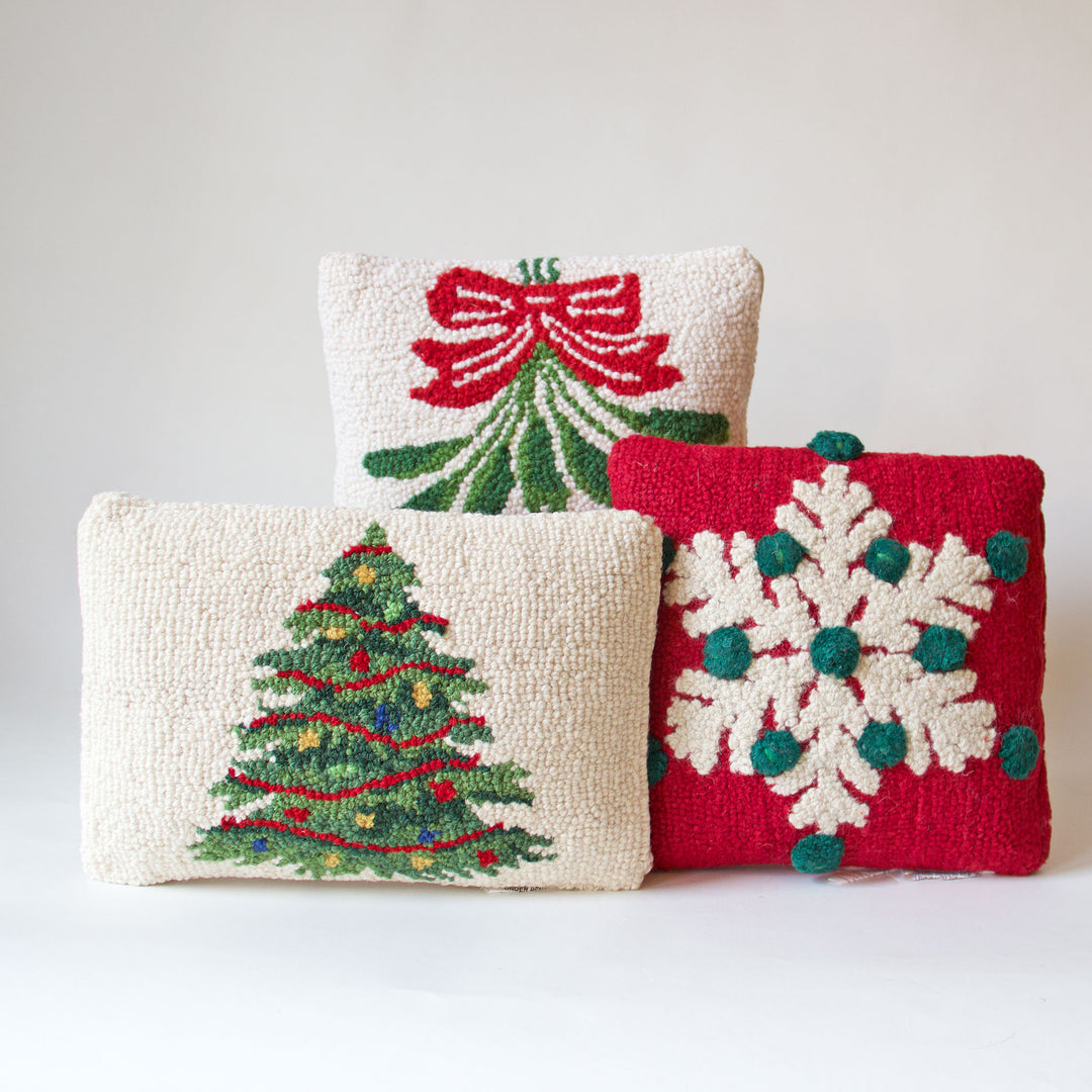 Christmas Tree Hook Pillow