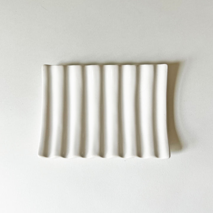 Ridged Ceramic Soap Dish