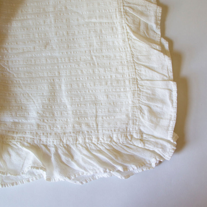 Ruffled Tablecloth - White