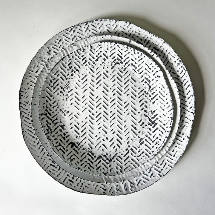 Whitewash Metal Tray