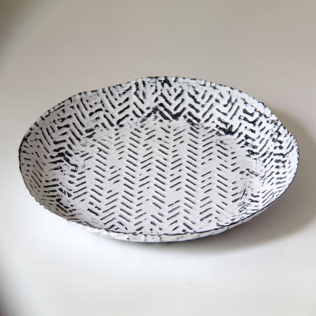 Whitewash Metal Tray