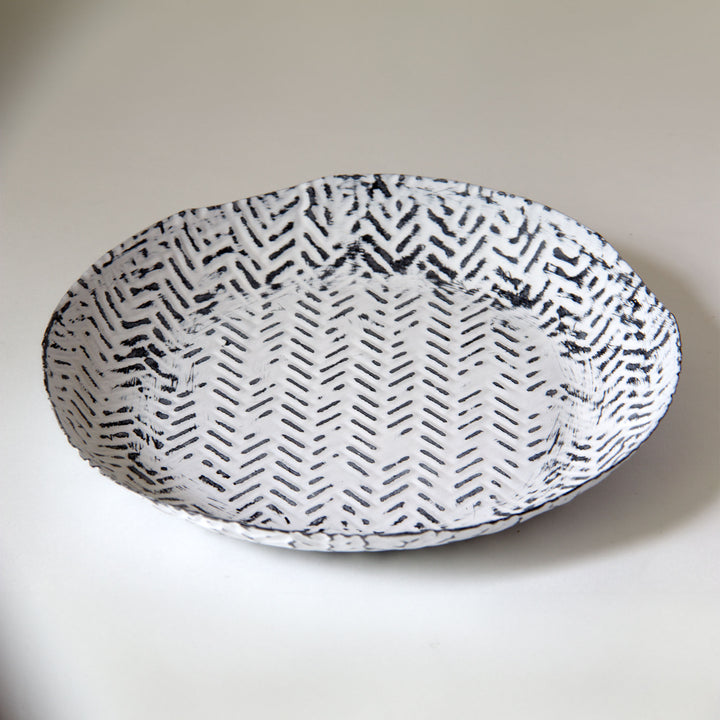 Whitewash Metal Tray